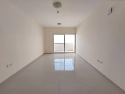 شقة 2 غرفة نوم للايجار في النهدة، الشارقة - شقة في برج محمد الملا النهدة 2 غرف 31500 درهم - 6238070