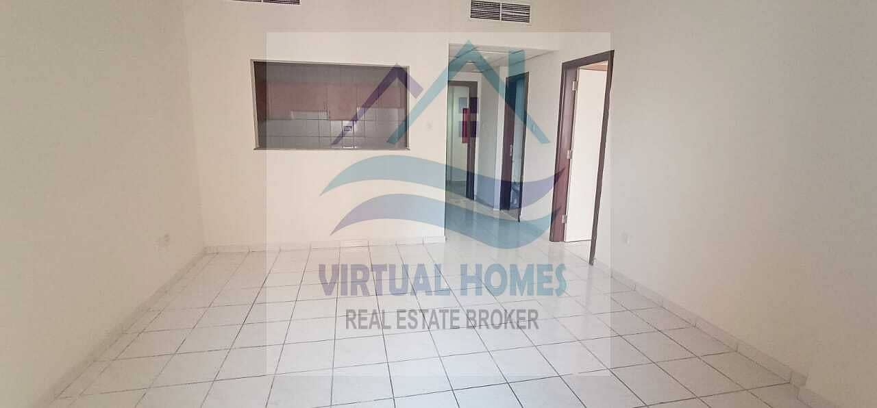 شقة في U01 الحي الإيطالي المدينة العالمية 1 غرف 30000 درهم 6238818 شقة في U01 الحي الإيطالي المدينة العالمية 1 غرف 30000 درهم 6238818