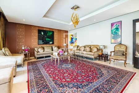 6 Bedroom Villa for Sale in Umm Suqeim, Dubai - Luxury Unique Two Villa | Prime Location