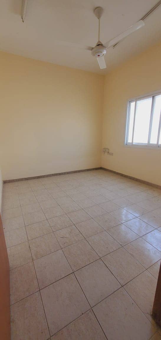 Квартира в Майсалун, 1 спальня, 11000 AED - 6240152