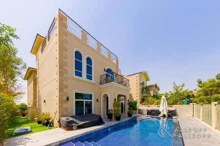 5 Bedroom Villa for Sale in Motor City, Dubai - Exclusive | Upgraded With Pool | 5 Bedrooms