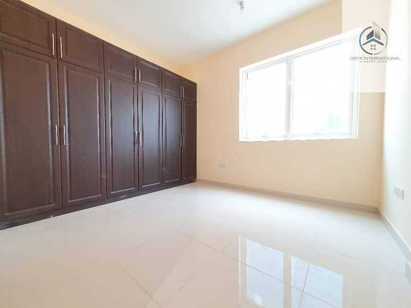Astonishing | 2 Bed Room Apartment | Fitted Wardrobes