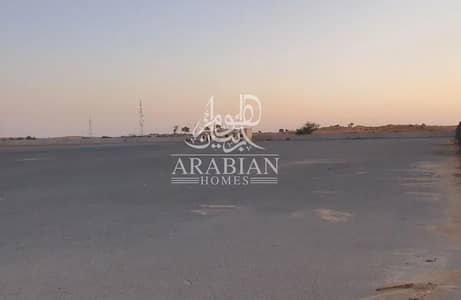Plot for Rent in Al Mafraq Industrial Area, Abu Dhabi - 1,500sq. m Open Land with