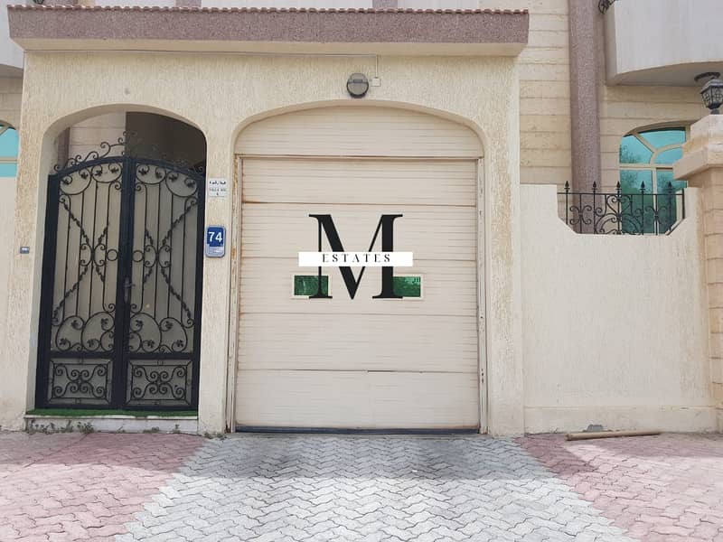 Well Maintained Villa in A Prime Location for Rent