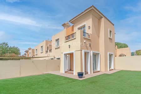 2 Bedroom Villa for Rent in Arabian Ranches, Dubai - 2 Bed Corner unit with Study Excellent Location