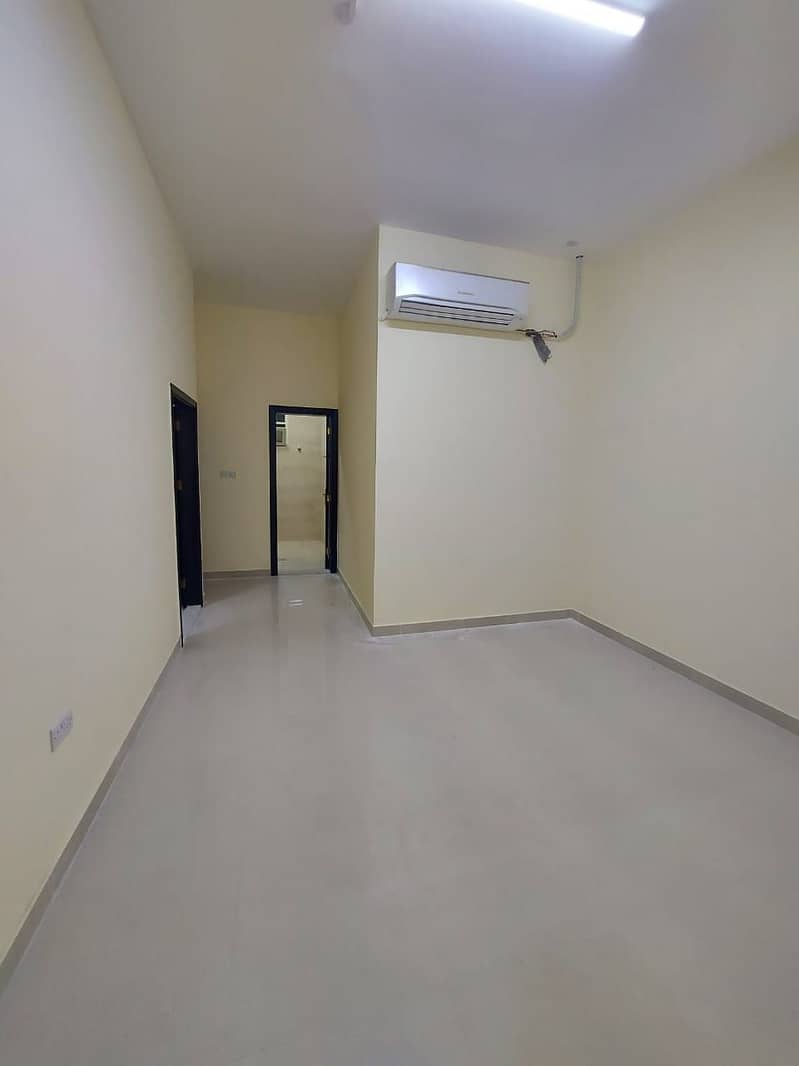 شقة في بني ياس 1 غرفة 34000 درهم - 6220399