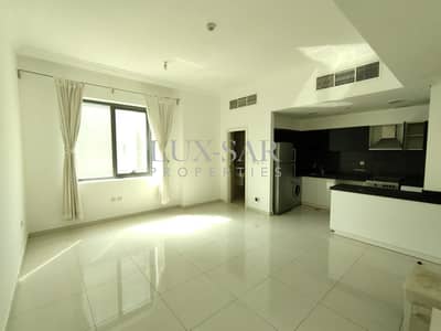 White Finish | Excellent Quality | Meydan View