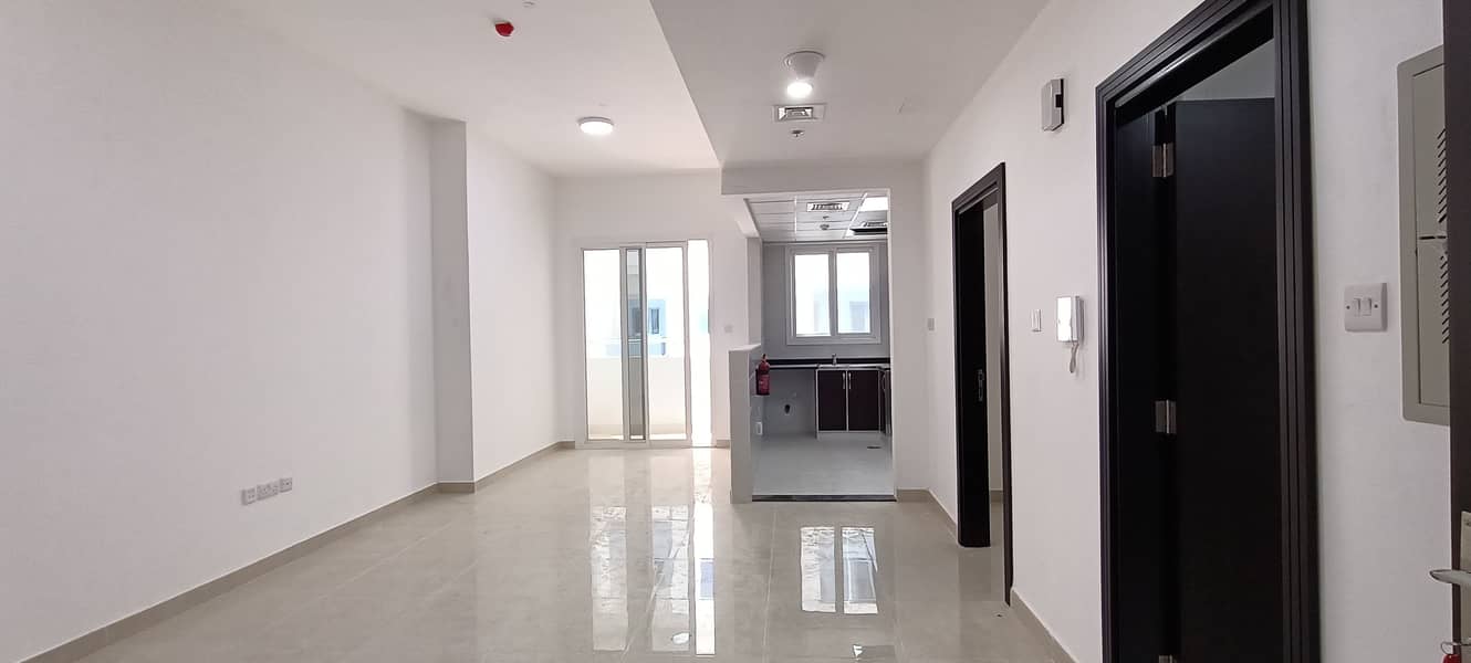 Brand new luxury 1bhk/2month free/39990 AED/kitchen appliances/gym pool with all facilities in arjan dubai