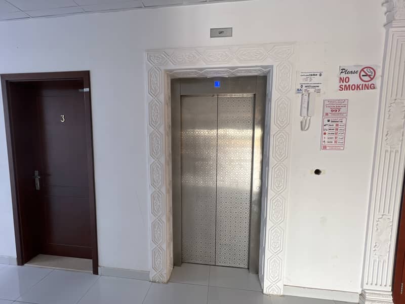 3 Building elevators