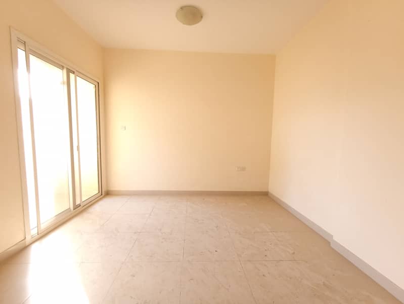 Brand New 1 Month+Parking+Maintenance Free/2 bhk with Balcony Just in 31,500/Close to Al. nahda Park
