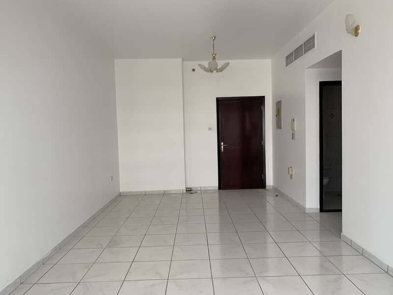 شقة في شارع الشيخ زايد 1 غرف 51000 درهم 6247738 شقة في شارع الشيخ زايد 1 غرف 51000 درهم 6247738