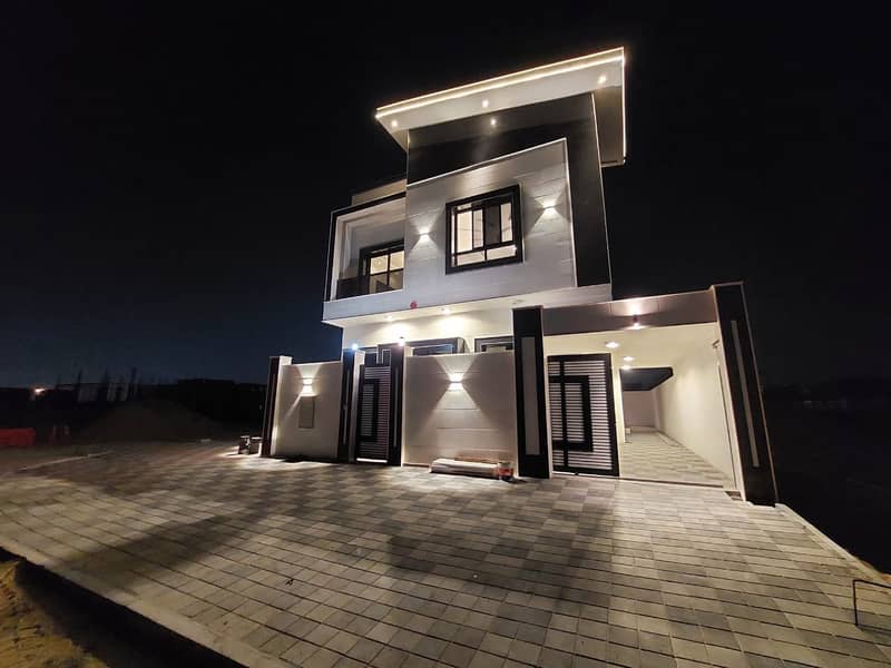At the price of a snapshot and without down payment, a villa near the mosque, one of the most luxurious villas in Ajman, with personal construction an