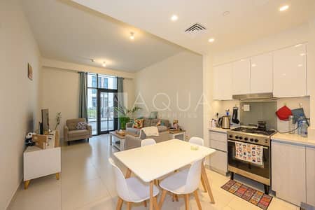 VACANT | POOL VIEW | FULLY FURNISHED