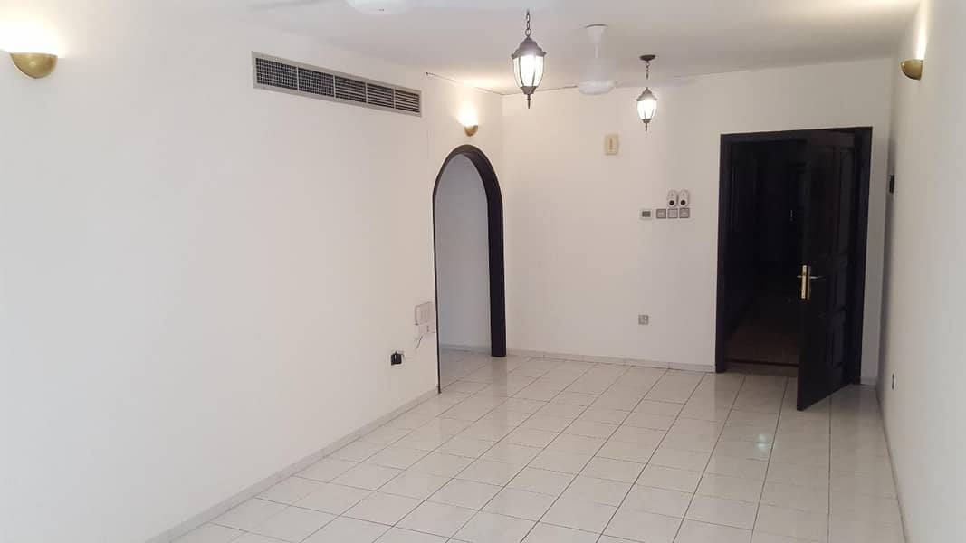 Квартира в Дейра，Аль Мураккабат，Розовое Здание, 2 cпальни, 57000 AED - 3371528