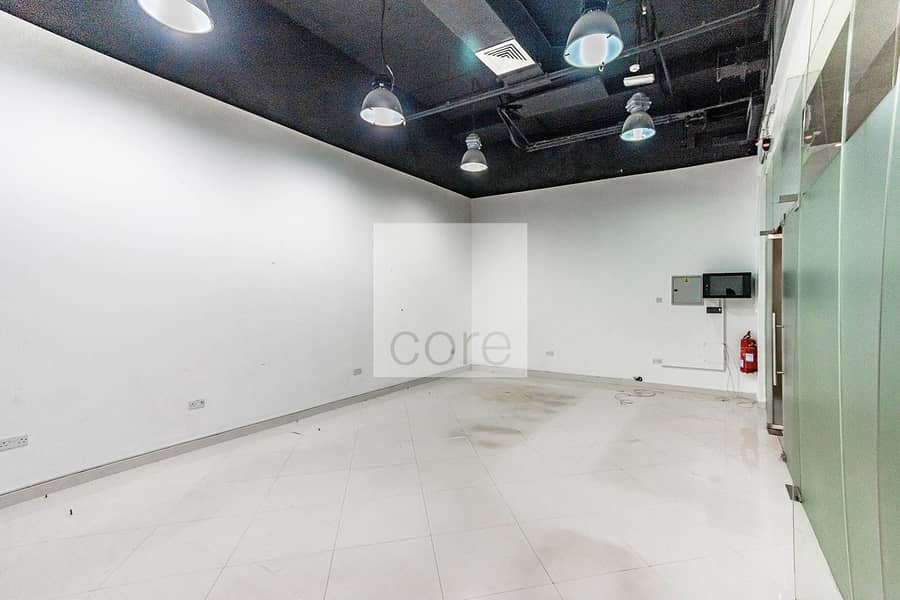 位于迪拜投资园区（DIP），欧洲商务中心 的商铺 63500 AED - 5691043