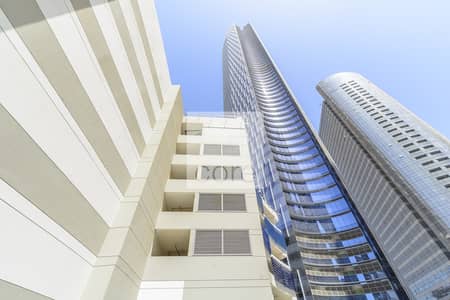 Low Price I Fitted Office I High Floor Low Price I Fitted Office I High Floor