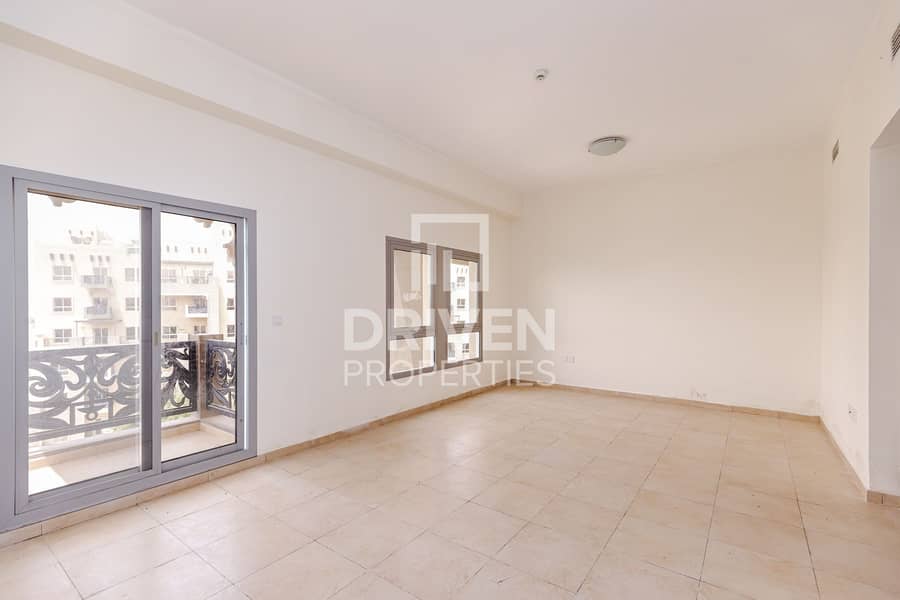 Mid Floor Apt with Great View | For Sale