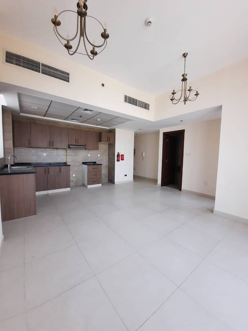 Квартира в Аль Джадаф，Роуз Билдинг, 1 спальня, 43000 AED - 5456246