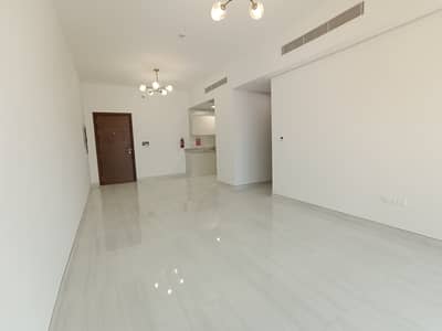 فلیٹ 1 غرفة نوم للايجار في ليوان2، دبي - شقة في ليوان2 1 غرف 31999 درهم - 6255541