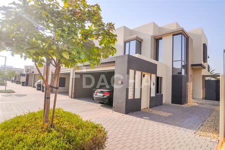 4 Bedroom Villa for Rent in Dubai Hills Estate, Dubai - Stunning finish / Modern Villa / Vacant