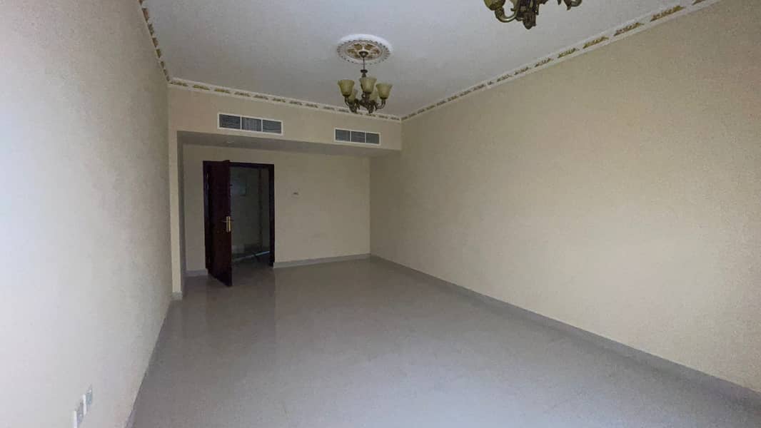 1 bhk Available in Ajman Al jurf 3 ,with Balcony.