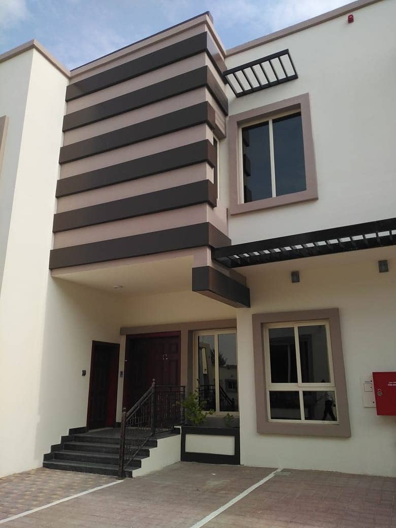 Separate Stylish| Duplex 4BHK Compound Villa in Muwaiji | Maid rm