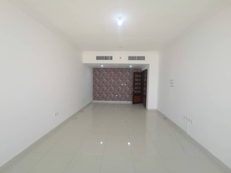 Квартира в Аль Мамзар, 2 cпальни, 55000 AED - 6263366