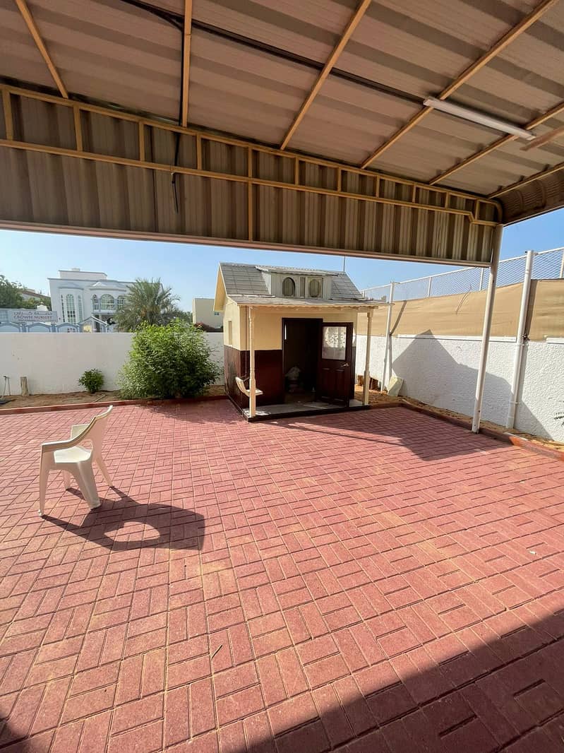 Вилла в Аль Кадисия, 4 cпальни, 65000 AED - 6260488