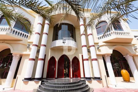 8 Bedroom Villa for Rent in Emirates Hills, Dubai - 8BR + Maids| Lake View | High End Furnishing