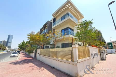 4 Bedroom Villa for Sale in Jumeirah Village Circle (JVC), Dubai - Corner | Vacant On Transfer | Park View