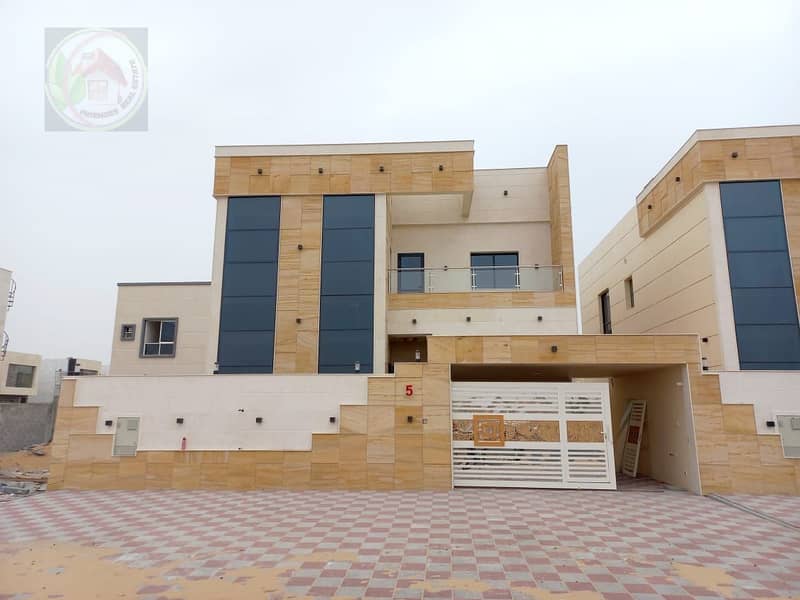 Villa for sale, one of the most luxurious villas in Ajman, with a modern design, near the mosque, on the asphalt street, opposite Al Rahmaniyah neighb