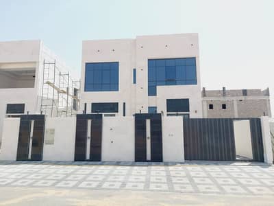 4 Bedroom Villa for Sale in Al Amerah, Ajman - Benefit now from the advantages of freehold ownership in Ajman and own a villa with obtaining ownership of the land and the villa for life and bequeat