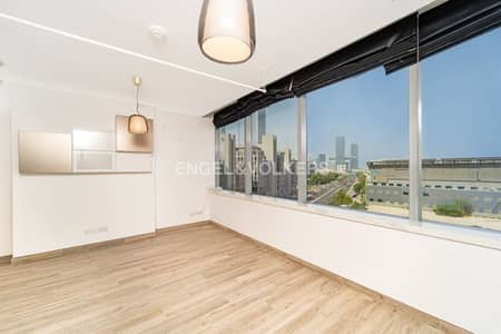 Studio for Sale in DIFC, Dubai - High Quality Upgraded | Astonishing  Condition