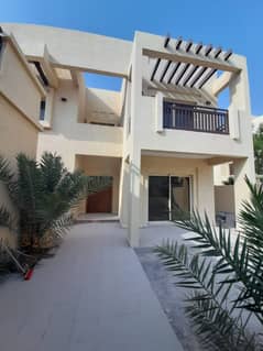 Villa in Bawabat Al Sharq 4 rooms, second phase,