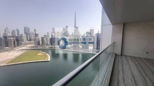 2 Bedroom Flat for Sale in Business Bay, Dubai - Super Deluxe-Astonishing-Burj Khalifa-Canal View