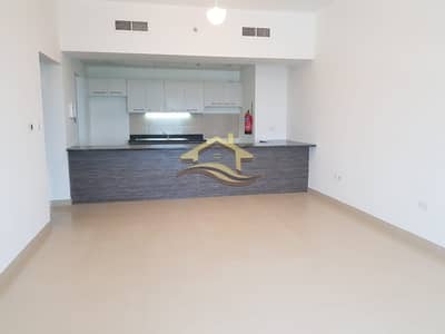 1 Bedroom Apartment for Rent in Mussafah, Abu Dhabi - A very elegant room and lounge in Gardens Mussafah