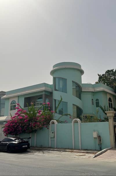 6 Bedroom Villa for Sale in Al Fisht, Sharjah - Magnificent villa for sale in Al Fisht area - Sharjah - UAE.
