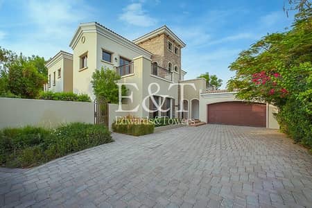 5 Bedroom Villa for Sale in Jumeirah Golf Estates, Dubai - 5 Bedrooms + Study | Golf Course View | Basement