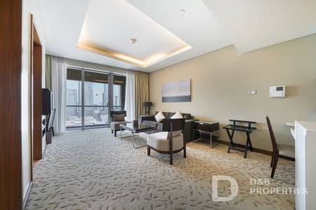 1 Bedroom Apartment for Sale in Downtown Dubai, Dubai - Dubai Mall and Downtown View | Luxury Apartment