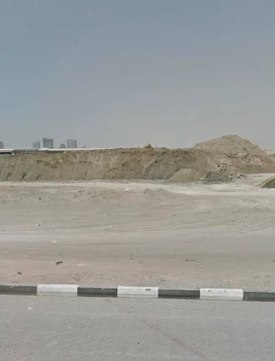 Industrial Land for Sale in Industrial Area, Sharjah - For sale industrial land in the industrial area 7 in Sharjah On three main streets