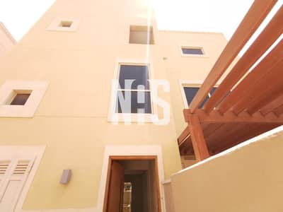 4 Bedroom Townhouse for Rent in Al Raha Gardens, Abu Dhabi - Ready to Move in | 4 BR Townhouse Type A  with Huge Garden.