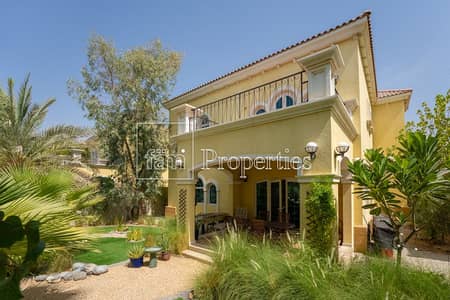3 Bedroom Villa for Sale in Jumeirah Park, Dubai - EXCLUSIVE | MAINTAINED WITH LOVE | VACANT