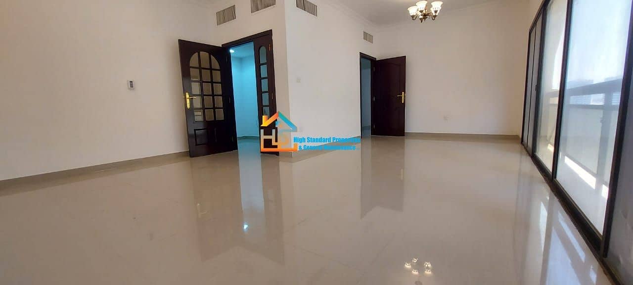 Tempting 3bhk with Spacious Hall
