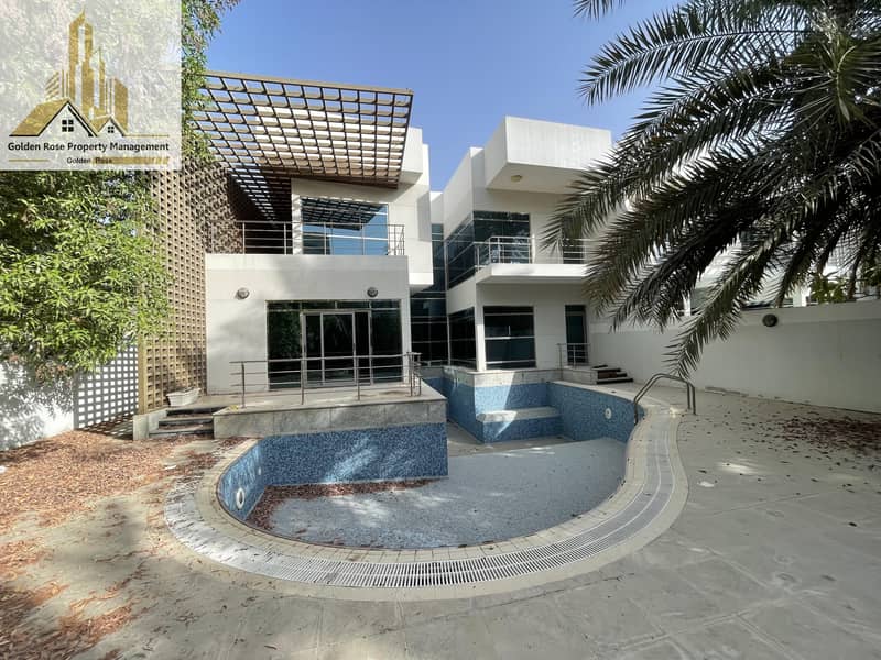 Luxurios Modern 4BR Villa-Private Pool- AL Khaledia