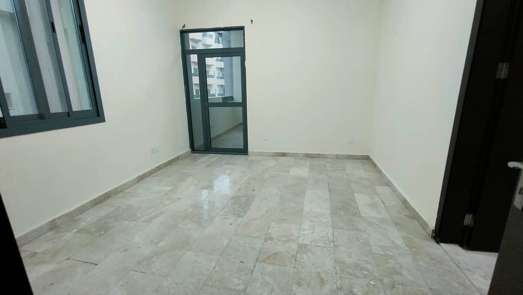 1 BHK with balcony / 2 wash room / Central AC / Near to  Al Fahidi metro / 12-Cheque / Rent 45-k