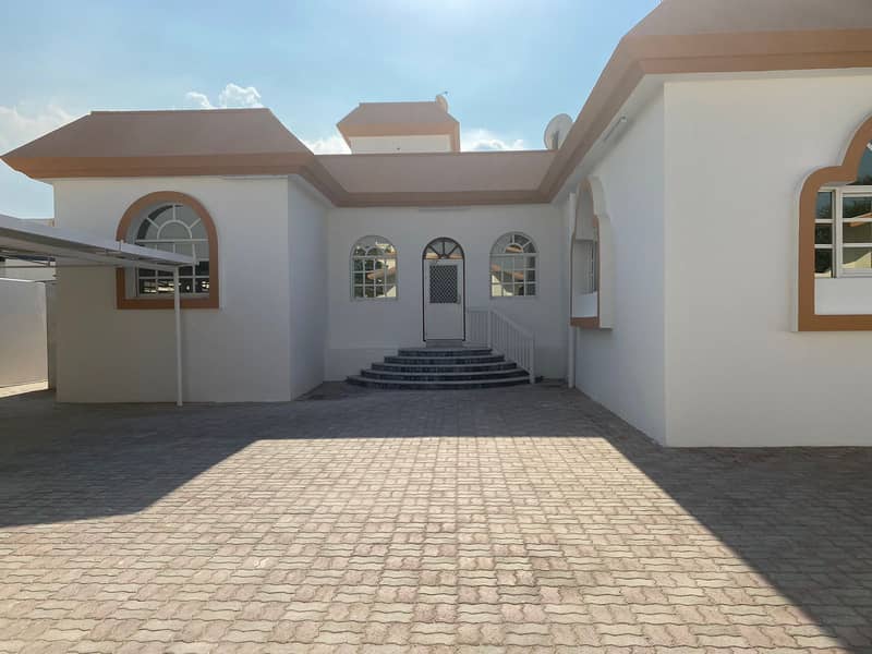 Villa for sale in the Emirate of Sharjah, Al Ramaqia area, at a very special price