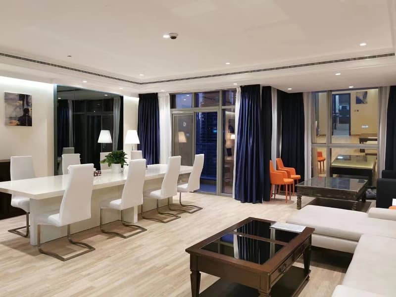 Luxury | 5bed + Maids | Penthouse