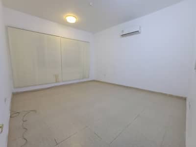 1 Bedroom Flat for Rent in Mohamed Bin Zayed City, Abu Dhabi - SPACIOUS 1 BHK AT MBZ CITY NEAR APPLIED TECHNOLOGY NEAR AL JASEERA PARK