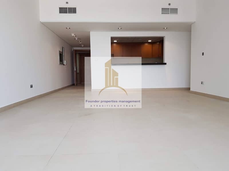 شقة في برج المرجان،دانة أبوظبي 3 غرف 125000 درهم - 6249814