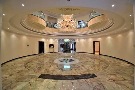 7 Bedroom Villa for Rent in Emirates Hills, Dubai - Large Mansion | Basement Parking | 7 Bedrooms